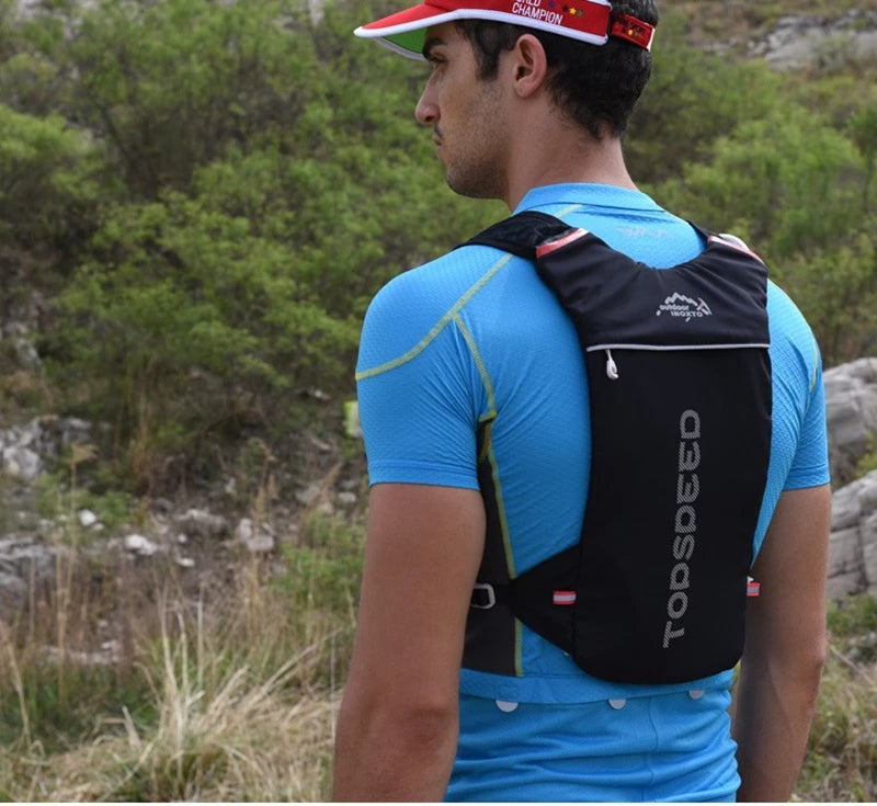 5L ultralight hydration running vest with 500ml bottle for trail and marathon