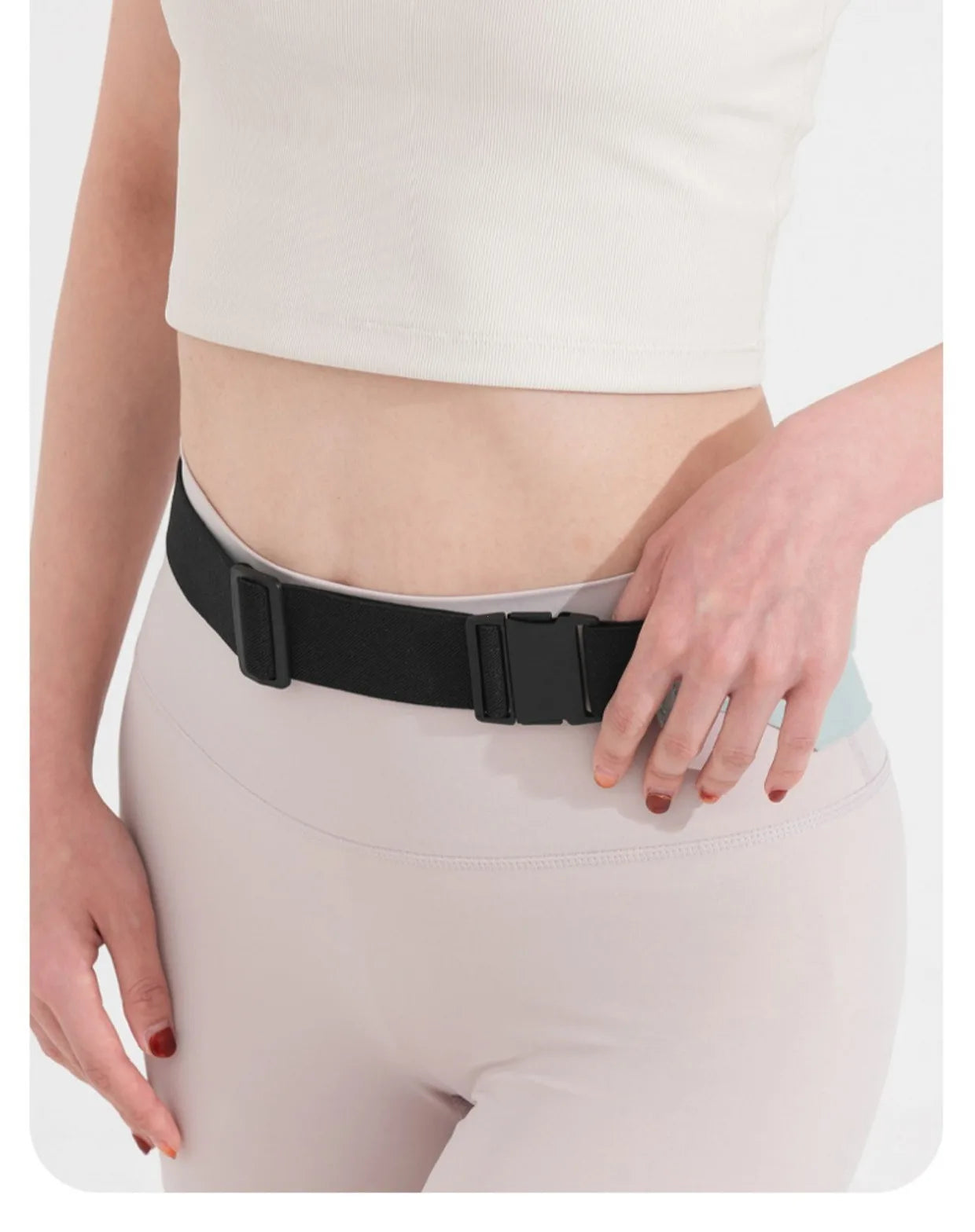Adjustable sports fanny pack with phone holder for running and gym