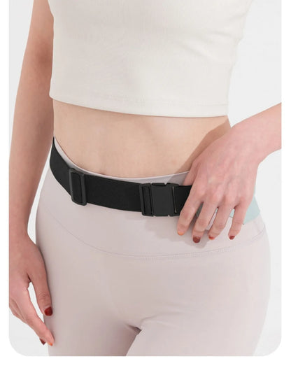 Adjustable sports fanny pack with phone holder for running and gym