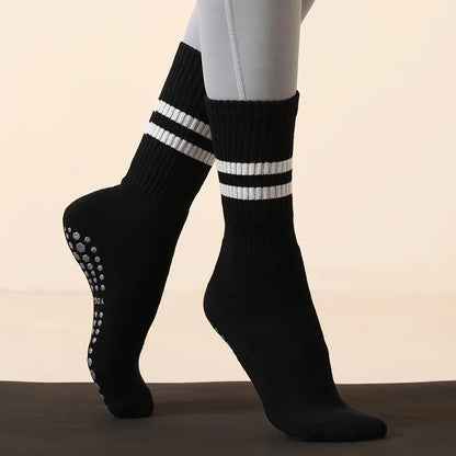 New High Quality Bandage Yoga Socks Anti-Slip Quick-Dry Damping Pilates Ballet Socks Good Grip For Women Cotton Fitness Socks