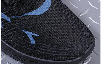 ChatGPT said:
Men’s Lightweight Sports Shoes