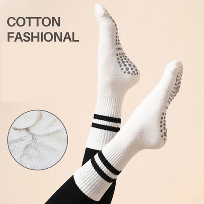 New High Quality Bandage Yoga Socks Anti-Slip Quick-Dry Damping Pilates Ballet Socks Good Grip For Women Cotton Fitness Socks