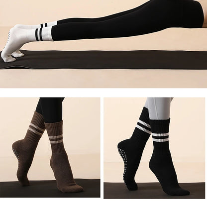 New High Quality Bandage Yoga Socks Anti-Slip Quick-Dry Damping Pilates Ballet Socks Good Grip For Women Cotton Fitness Socks