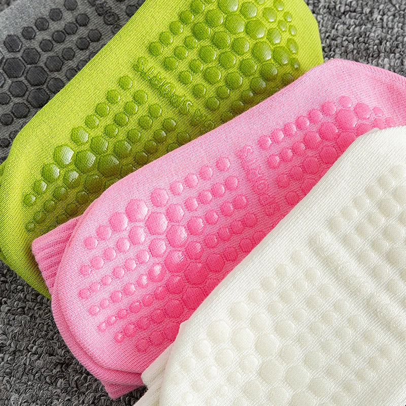 2pcs Cotton Breathable Mid-calf Yoga Socks Solid Color Striped Anti-slip Sports Socks Pilates Socks Dance Fitness Training Socks