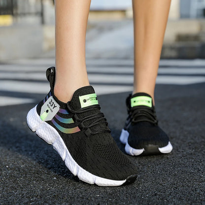 Men’s Lightweight Breathable Running Sneakers